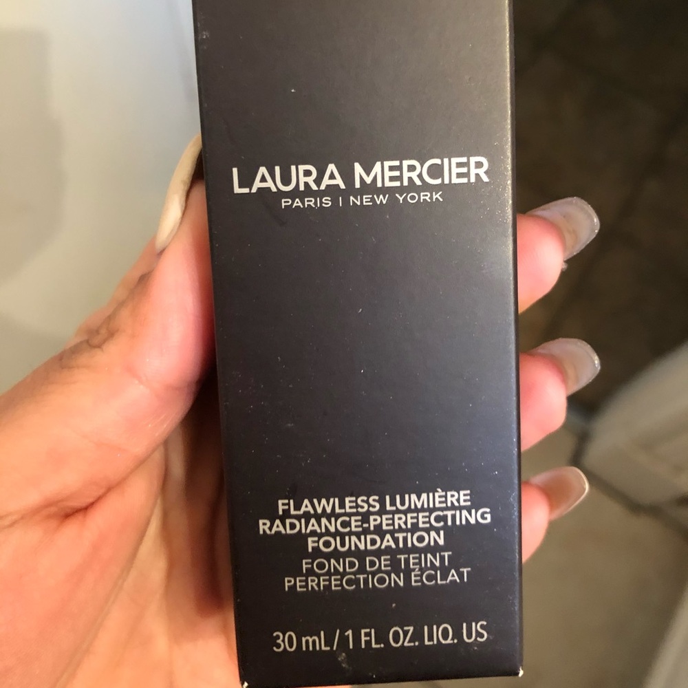 Laura Mercier foundation